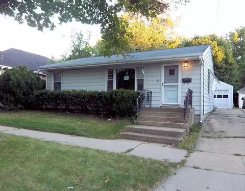 637 Chester Ave, Elgin, IL 60120 photo 1