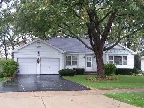 905 Melrose Ct, Mchenry, IL 60050 photo 1