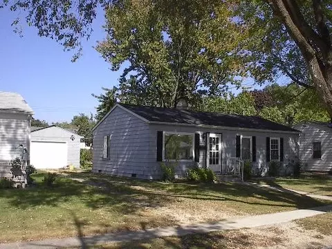 525 Spring Ave, Dekalb, IL 60115 photo 1