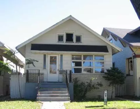 5747 S Spaulding Ave, Chicago, IL 60629 photo 1