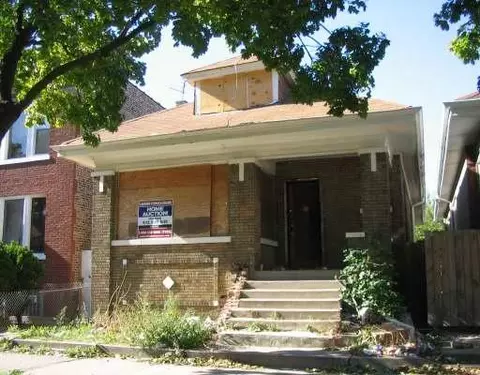 5814 S Artesian Ave, Chicago, IL 60629 photo 1