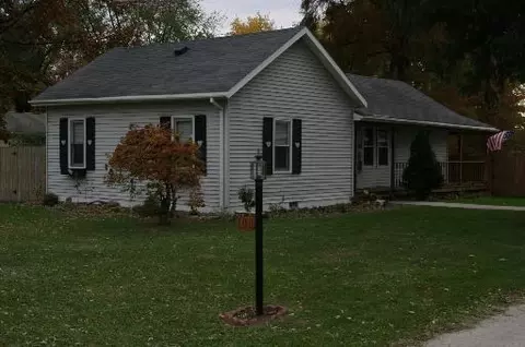 108 S Walker St, Braidwood, IL 60408 photo 1