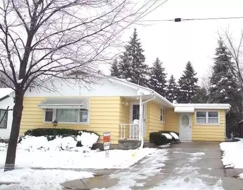 916 Fourth Ave, Aurora, IL 60505 photo 1