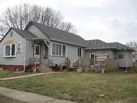 210 E Minnesota St, Spring Valley, IL 61362 photo 1