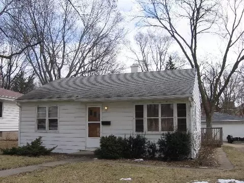 245 Hickory Ave, Bartlett, IL 60103 photo 1