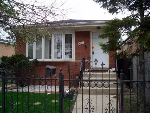 3530 W Pershing Rd, Chicago, IL 60632 photo 1