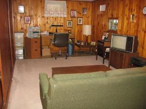 1330 Hazel Ct, Des Plaines, IL 60018 photo 7