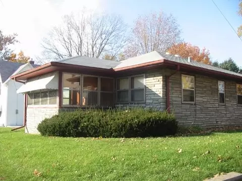 203 E North St, Walnut, IL 61376 photo 1