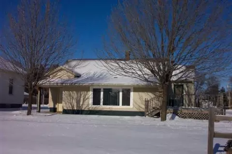 252 E 2nd St, Oglesby, IL 61348 photo 1