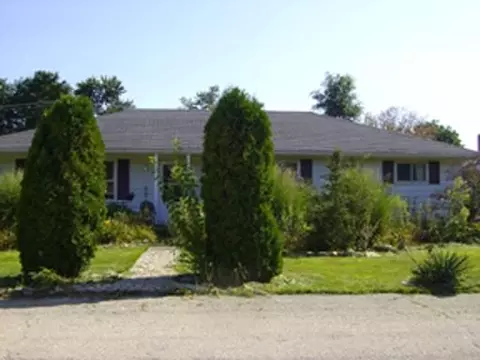 450 E Lincoln St, Seneca, IL 61360 photo 1