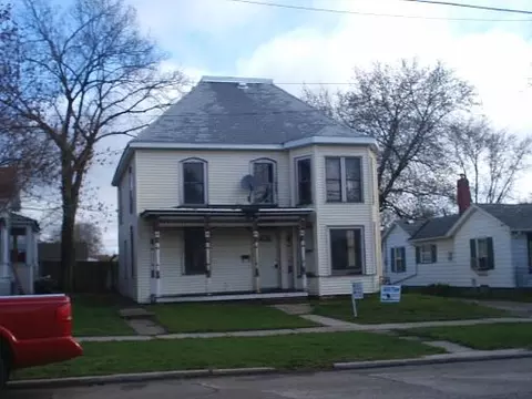 918 W Madison St, Ottawa, IL 61350 photo 1