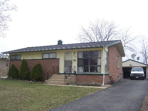 336 E Alden Dr, Addison, IL 60101 photo 1