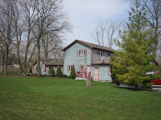 105 Hayes Rd, Algonquin, IL 60102 photo 2