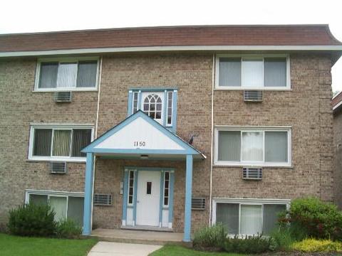 1150 W 18th St #1E, Broadview, IL 60155 photo 1