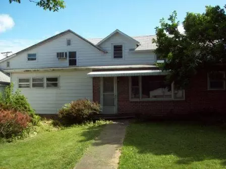207 Liberty St, Walnut, IL 61376 photo 1