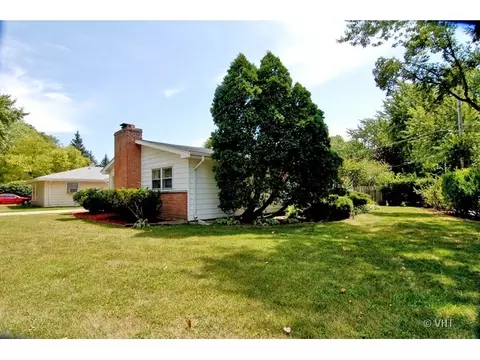 951 Pebble Dr, Wheeling, IL 60090 photo 10
