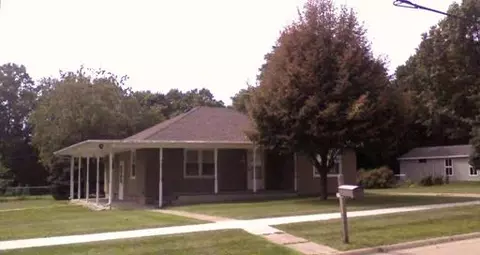 310 Ladd Rd, Spring Valley, IL 61362 photo 1