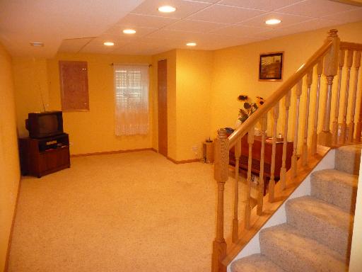 7512 W 73rd St #C, Bridgeview, IL 60455 photo 5
