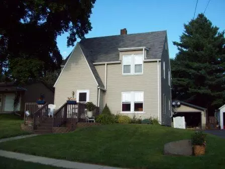 106 Fifth St, Walnut, IL 61376 photo 1
