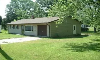 1132 Steinmann, Dixon, IL 61021 photo 1