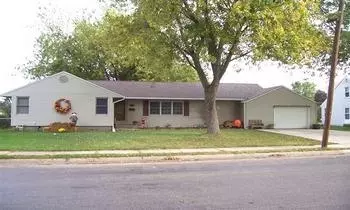 1102 E 16th St, Sterling, IL 61081 photo 1