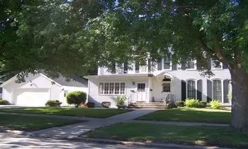 117 W Wall, Morrison, IL 61270 photo 1