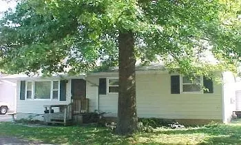 1203 E 1st St, Sterling, IL 61081 photo 1
