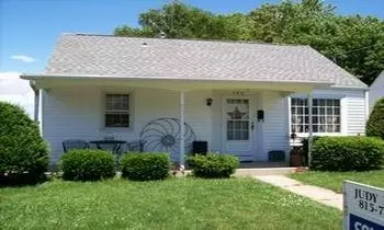 706 E 16th St, Sterling, IL 61081 photo 1