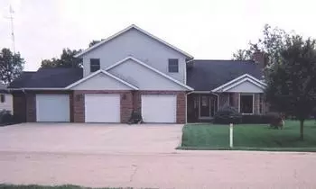 337 Rockside Dr, Dixon, IL 61021 photo 1