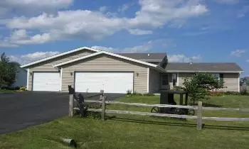 409 Hickory Dr, Davis Junction, IL 61020 photo 1