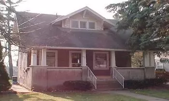 614 E Chamberlin, Dixon, IL 61021 photo 1