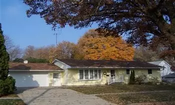 609 N Madison, Morrison, IL 61270 photo 1