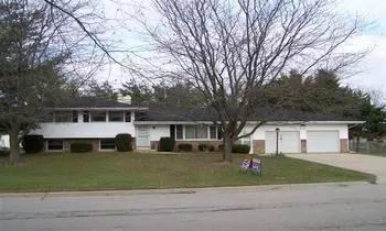 1014 Hilltop, Morrison, IL 61270 photo 1