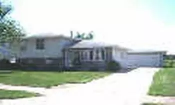 305 E 26th St, Sterling, IL 61081 photo 1