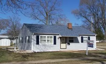 218 Cedar St, Morrison, IL 61270 photo 1