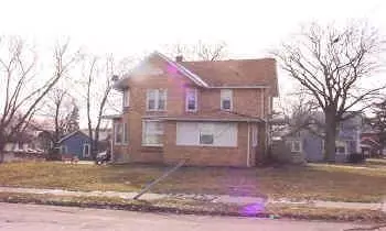 109 E 8th St, Sterling, IL 61081 photo 1