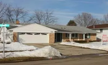 401 Heather Ln, Dixon, IL 61021 photo 1