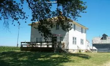 1308 Atkinson Rd, Dixon, IL 61021 photo 1