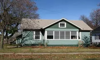 1419 W 1st St, Dixon, IL 61021 photo 1