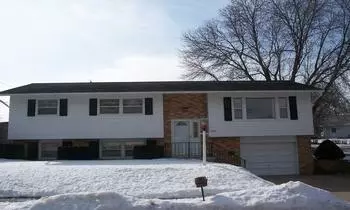 1212 Tee St, Dixon, IL 61021 photo 1