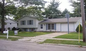 533 Devonshire, Dixon, IL 61021 photo 1