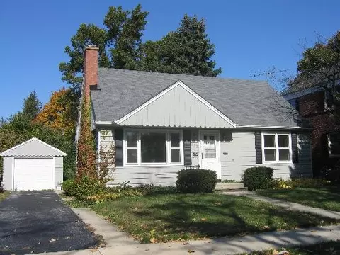 636 Yale Ct, Des Plaines, IL 60016 photo 1