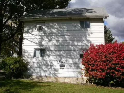 702 E Benton St, Morris, IL 60450 photo 1