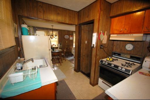 327 Pine St, Lockport, IL 60441 photo 7