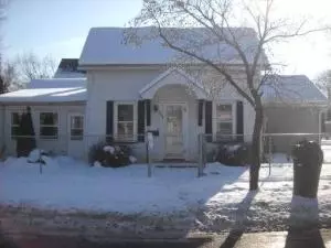 583 North Ave, Aurora, IL 60505 photo 1