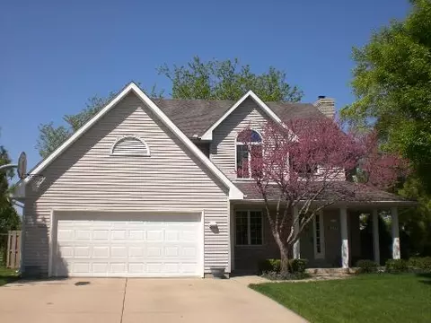 2912 Debo Dr, Peru, IL 61354 photo 1