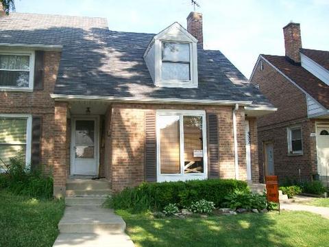 322 Alles St, Des Plaines, IL 60016 photo 1