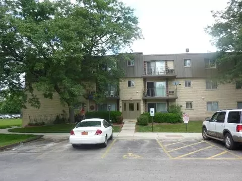 561 Fairway View Dr #3c, Wheeling, IL 60090 photo 1