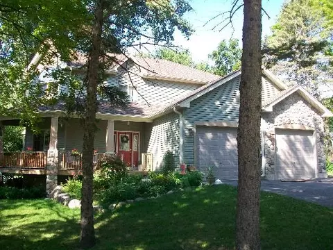 1718 Lehman Ave, Algonquin, IL 60102 photo 1