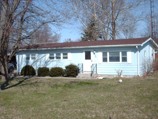 315 E Parker St, Gardner, IL 60424 photo 1